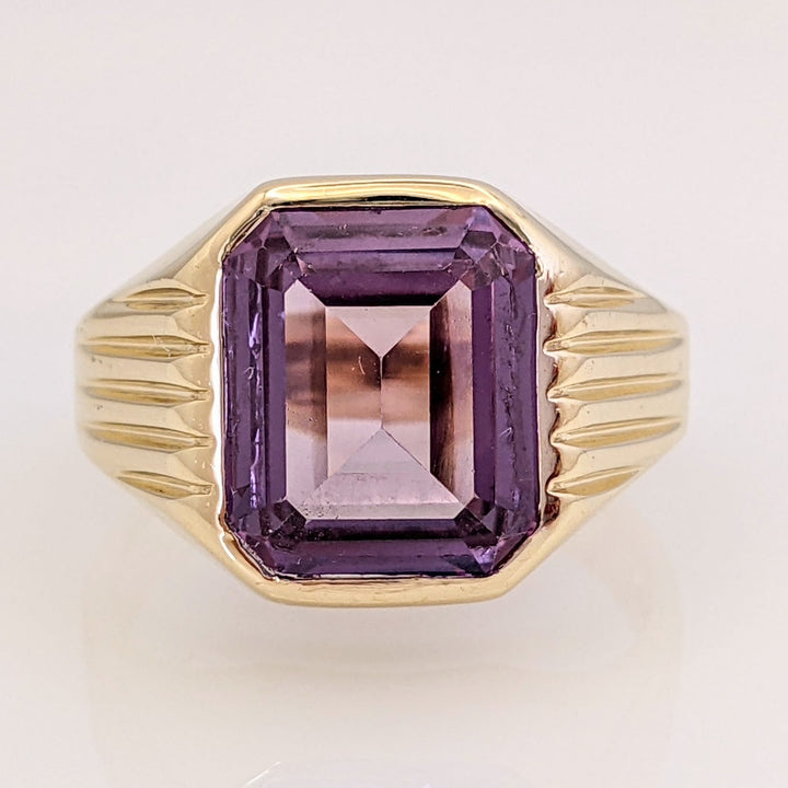 10K SYNTHETIC CORUNDUM EMERALD CUT 10X12 ESTATE RING 8.6 GRAMS