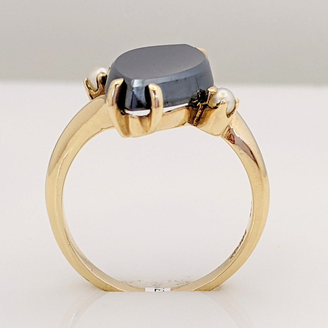 14K HEMATITE MARQUISE 8X17 WITH (2) 2.5MM PEARL ESTATE RING 4.9 GRAMS