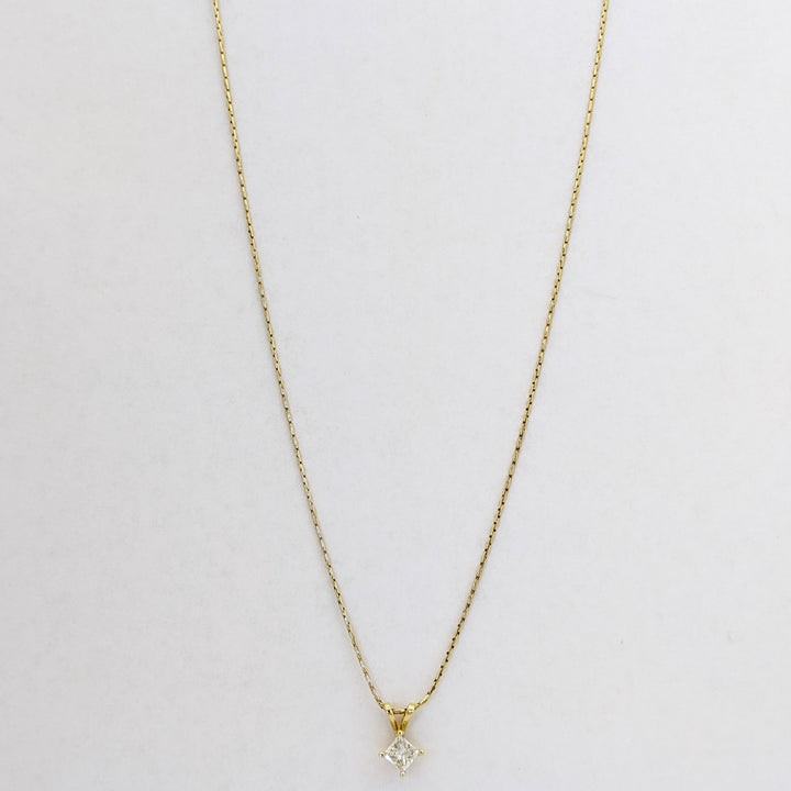 14K .45 CARAT TOTAL WEIGHT I1 H DIAMOND PRINCESS CUT ESTATE PENDANT &amp; CHAIN 2.9 GRAMS