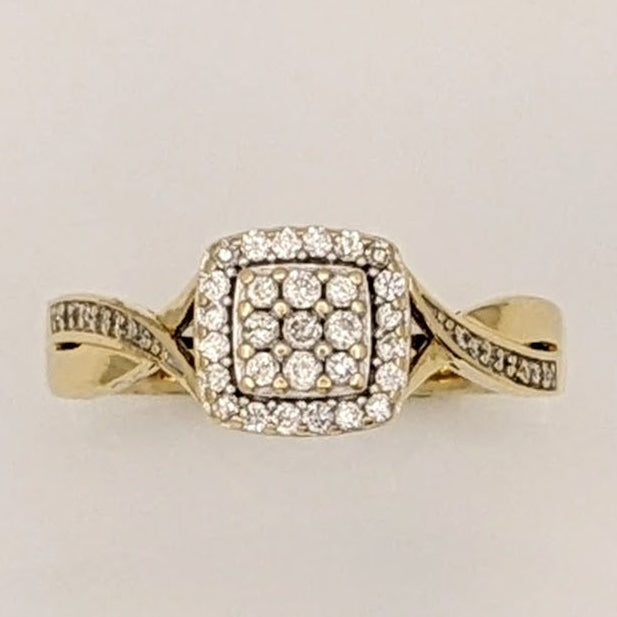 14K .25 CARAT TOTAL WEIGHT SI1 H DIAMOND ROUND (36) CLUSTER TWIST ESTATE RING 4.0 GRAMS