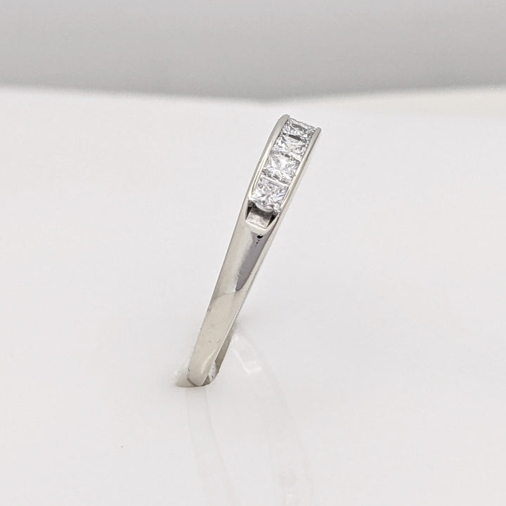 14K WHITE .49 CARAT TOTAL WEIGHT SI2 H DIAMOND PRINCESS CUT (8) ESTATE CHANNEL-SET BAND 1.6 GRAMS