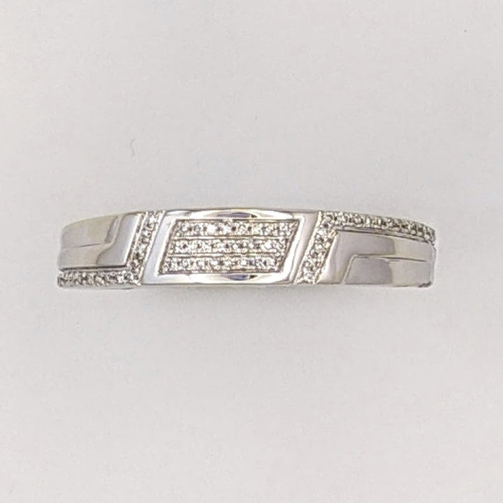 10K WHITE .14 CARAT TOTAL WEIGHT DIAMOND ROUND MULTI-ROW ESATE BAND 4.3 GRAMS