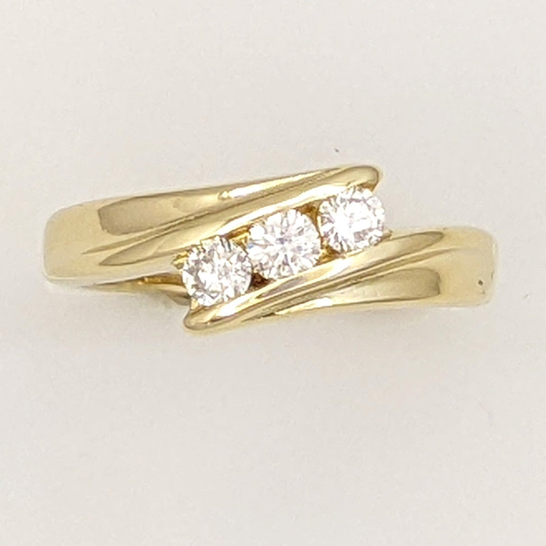 14K .24 CARAT TOTAL WEIGHT SI2 H DIAMOND ROUND (3) ESTATE BYPASS RING 3.2 GRAMS