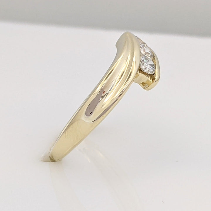 14K .24 CARAT TOTAL WEIGHT SI2 H DIAMOND ROUND (3) ESTATE BYPASS RING 3.2 GRAMS