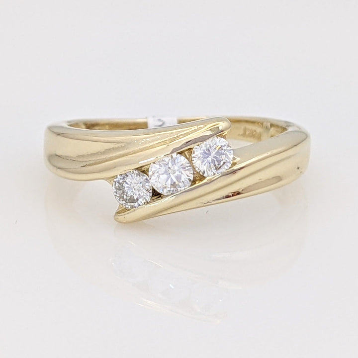14K .24 CARAT TOTAL WEIGHT SI2 H DIAMOND ROUND (3) ESTATE BYPASS RING 3.2 GRAMS