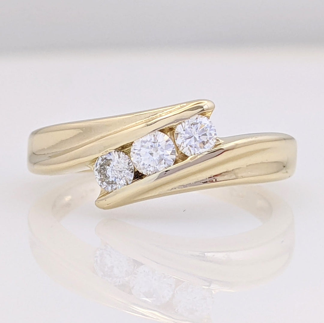 14K .24 CARAT TOTAL WEIGHT SI2 H DIAMOND ROUND (3) ESTATE BYPASS RING 3.2 GRAMS