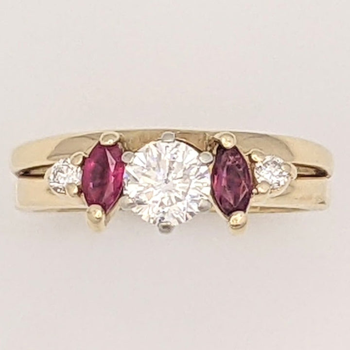 14K .52 CARAT TOTAL WEIGHT SI2 H DIAMOND ROUND (3) RUBY MARQUISE (2) ESTATE RING 3.9 GRAMS