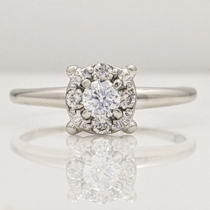 14K WHITE .41 CARAT TOTAL WEIGHT SI2 I DIAMOND ROUND (5) ESTATE RING 2.7 GRAMS