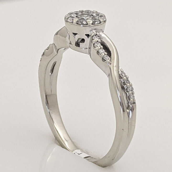 10K WHITE .31 CARAT TOTAL WEIGHT SI2 H DIAMOND ROUND (25) CLUSTER TWIST ESTATE RING 2.4 GRAMS