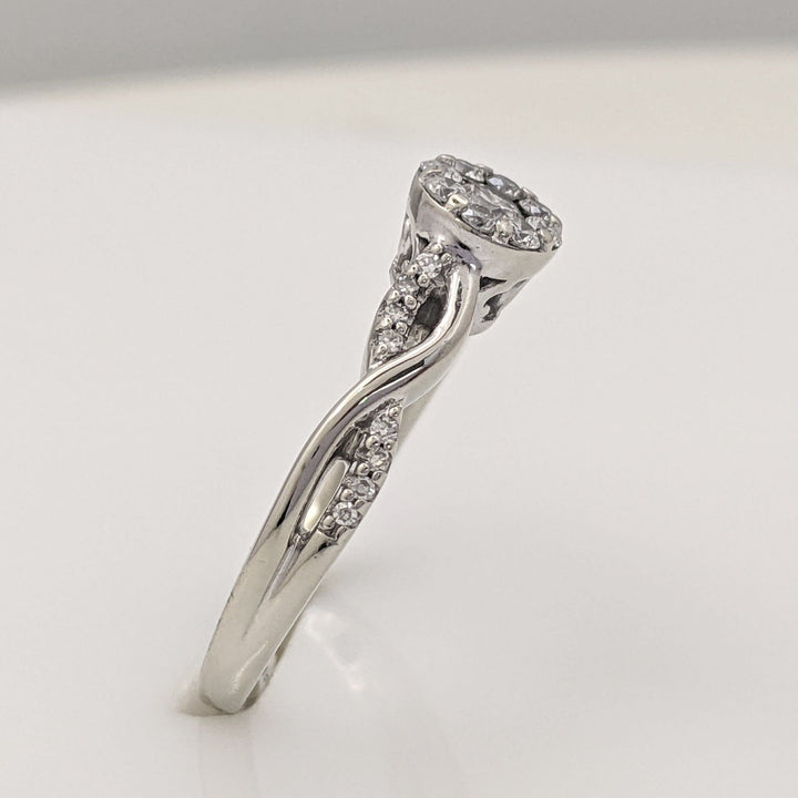 10K WHITE .31 CARAT TOTAL WEIGHT SI2 H DIAMOND ROUND (25) CLUSTER TWIST ESTATE RING 2.4 GRAMS