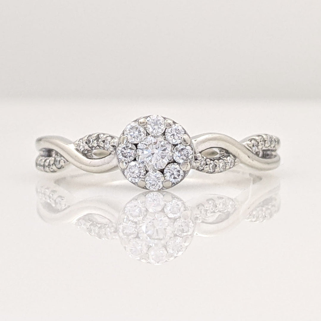 10K WHITE .31 CARAT TOTAL WEIGHT SI2 H DIAMOND ROUND (25) CLUSTER TWIST ESTATE RING 2.4 GRAMS