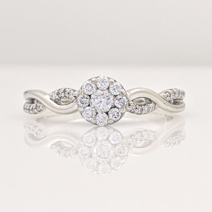 10K WHITE .31 CARAT TOTAL WEIGHT SI2 H DIAMOND ROUND (25) CLUSTER TWIST ESTATE RING 2.4 GRAMS