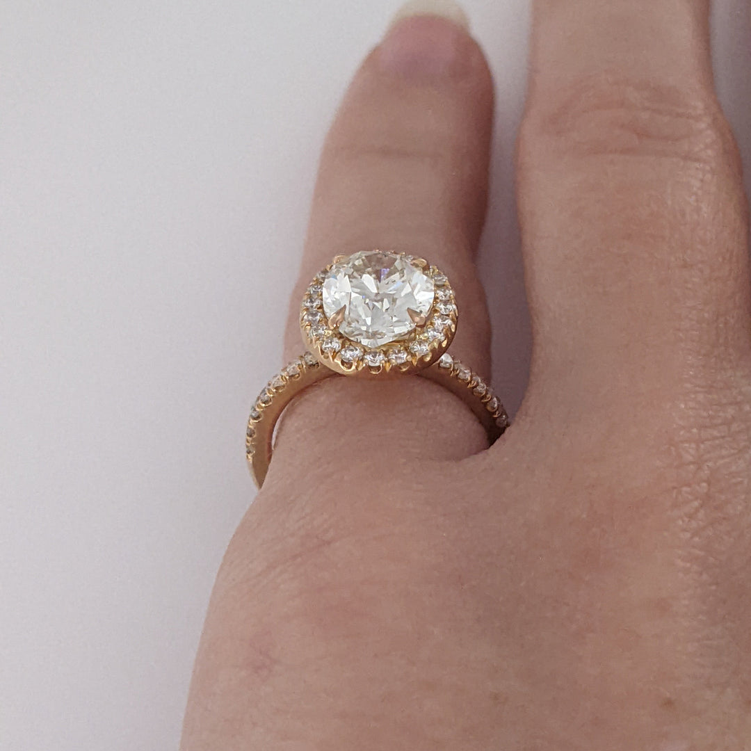 18K ROSE GOLD 2.37 CARAT TOTAL WEIGHT SI1 L DIAMOND OVAL (1) ROUND (34) ESTATE HALO RING 3.1 GRAMS