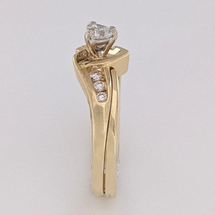 14K .35 CARAT TOTAL WEIGHT SI1 H DIAMOND HEART (1) ROUND (6) ESTATE RING 4.8 GRAMS