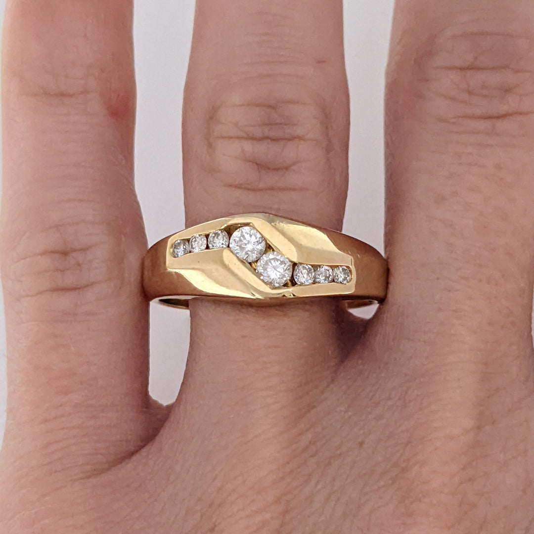 14K .40 CARAT TOTAL WEIGHT SI2 G DIAMOND ROUND (8) CHANNEL ESTATE BAND 5.3 GRAMS