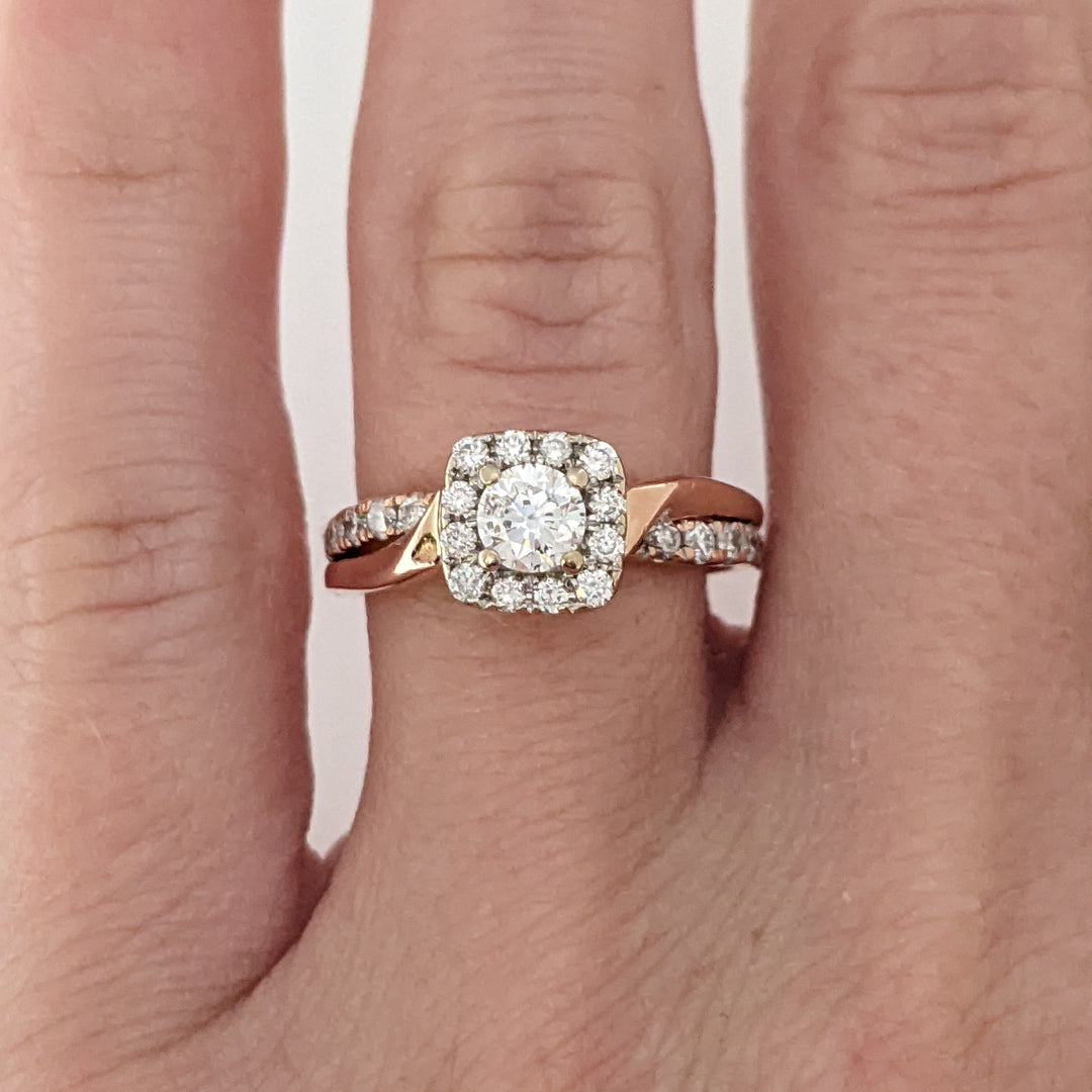 14K ROSE .58 CARAT TOTAL WEIGHT I1 H DIAMOND ROUND (27) ESTATE HALO RING 3.4 GRAMS