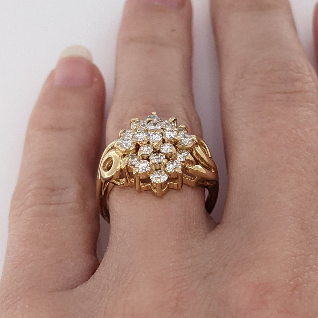 14K .97 CARAT TOTAL WEIGHT VS2 H DIAMOND ROUND (22) ESTATE CLUSTER RING 4.2 GRAMS