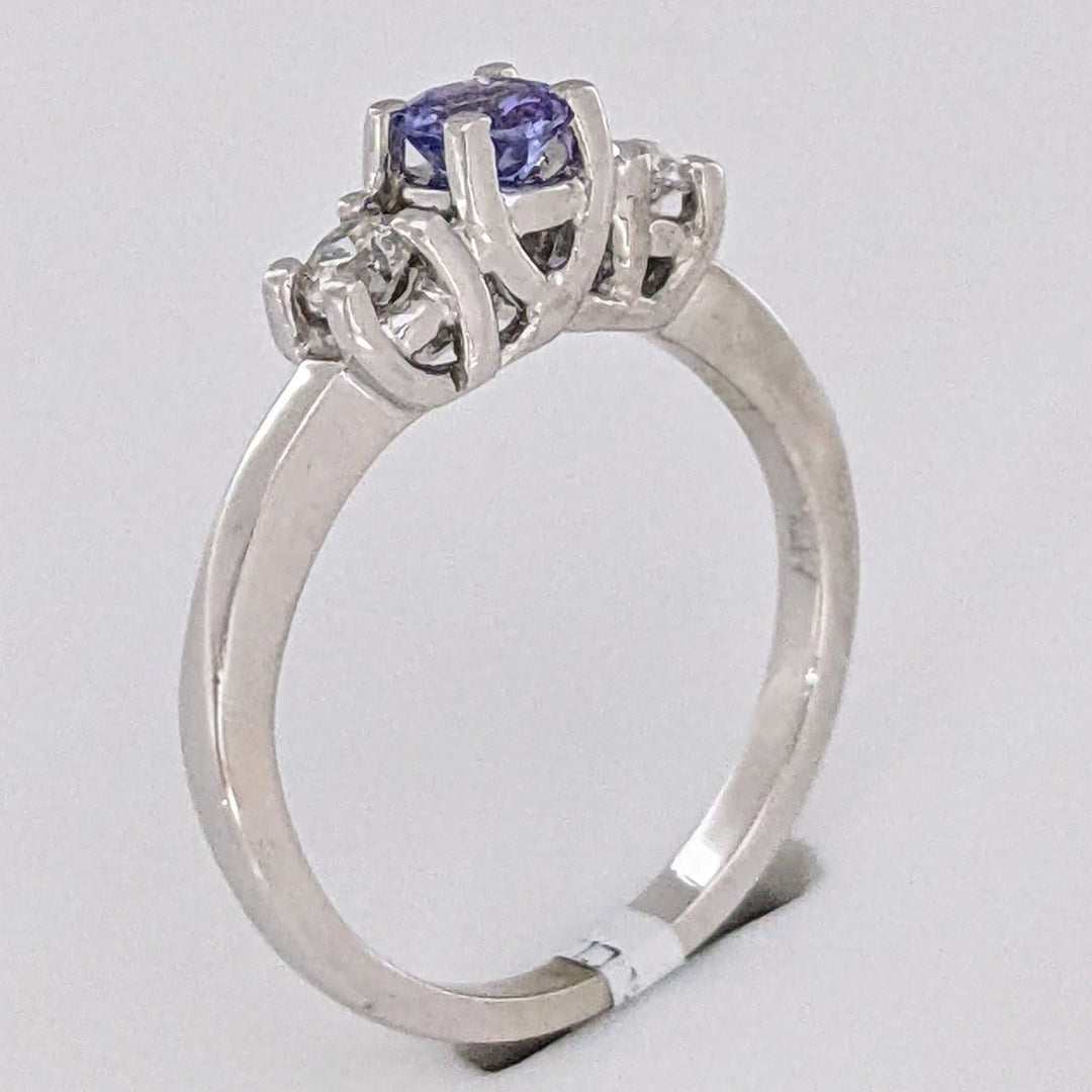 14K WHITE TANZANITE ROUND 3.8MM WITH .18 DIAMOND TOTAL WEIGHT (2) ROUND ESTATE TRINITY RING 2.9 GRAMS