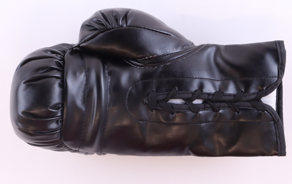 Mike Tyson Signed Everlast Boxing Glove (JSA & Tyson)