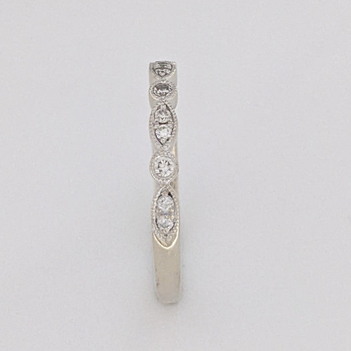 14K WHITE .15 CARAT TOTAL WEIGHT SI2 H DIAMOND ROUND (14) MARQUISE/ ROUND LINK ESTATE BAND 2.4 GRAMS