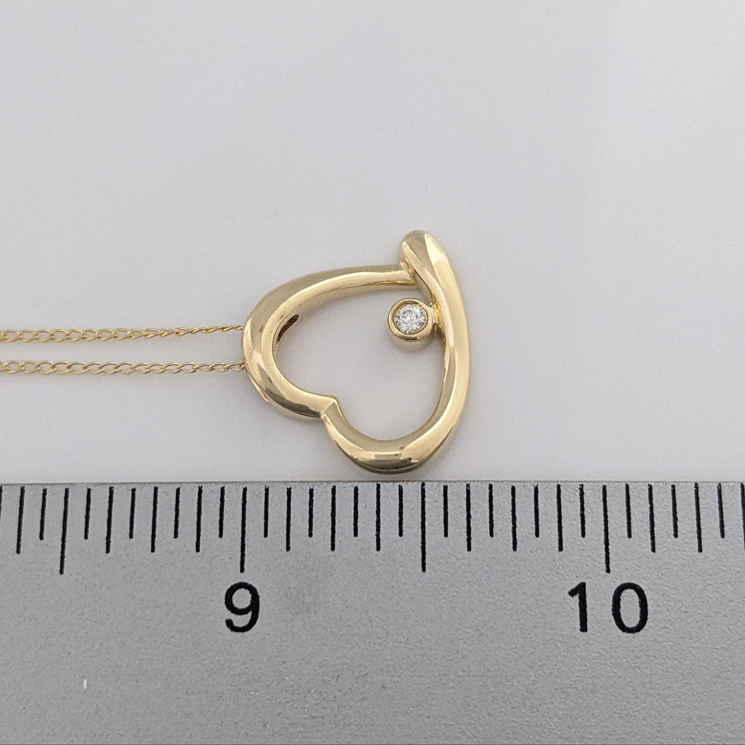 14K .03 CARAT TOTAL DIAMOND ROUND BEZEL OPEN HEART ESTATE PENDANT & CHAIN 3.0 GRAMS