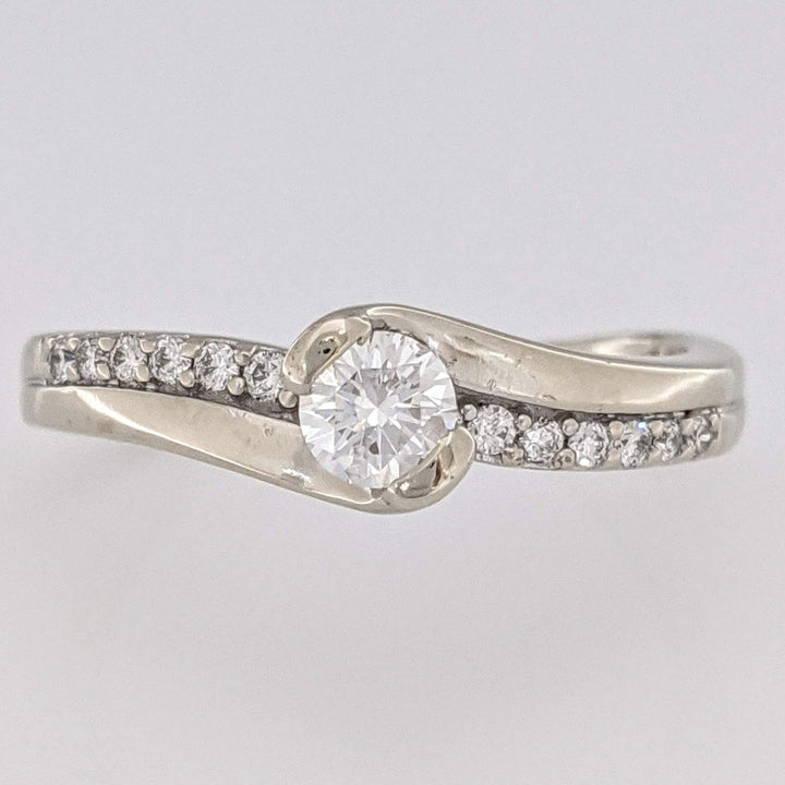 14K .48 CARAT TOTAL WEIGHT I1 H DIAMOND ROUND (16) BYPASS ESTATE RING 4.3 GRAMS