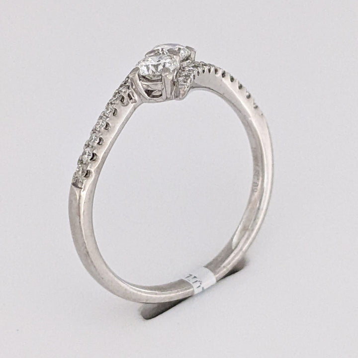 18K WHITE .40 CARAT TOTAL WEIGHT VS2 H DIAMOND ROUND (26) ESTATE BYPASS RING 2.9 GRAMS