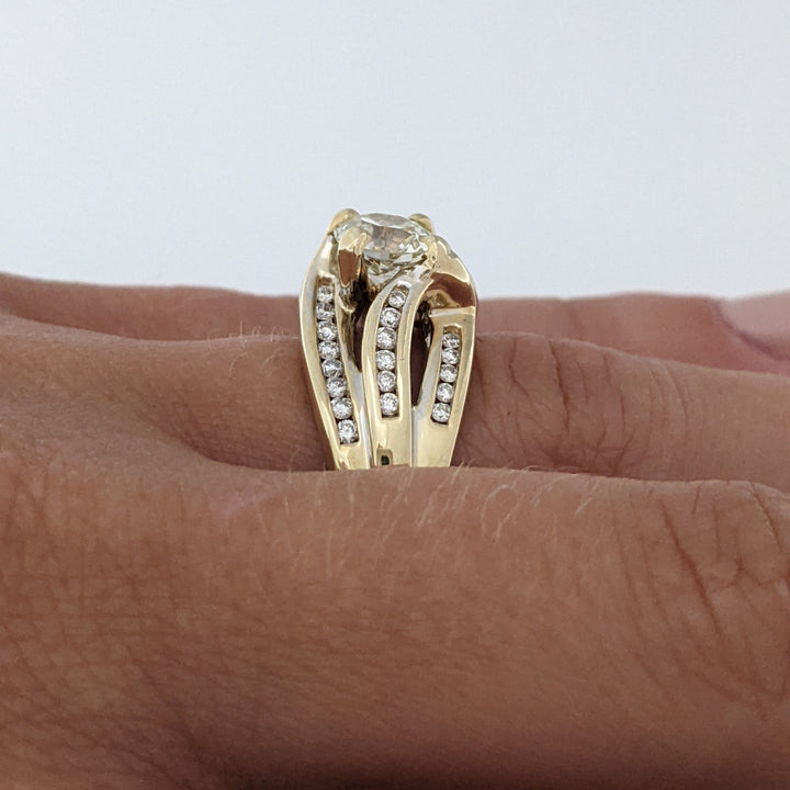 14K 1.09 CARAT TOTAL VVS1 P DIAMOND ROUND WITH .38 DIAMOND TOTAL WEIGHT 3-ROW MOUNTING ESTATE RING 7.3 GRAMS