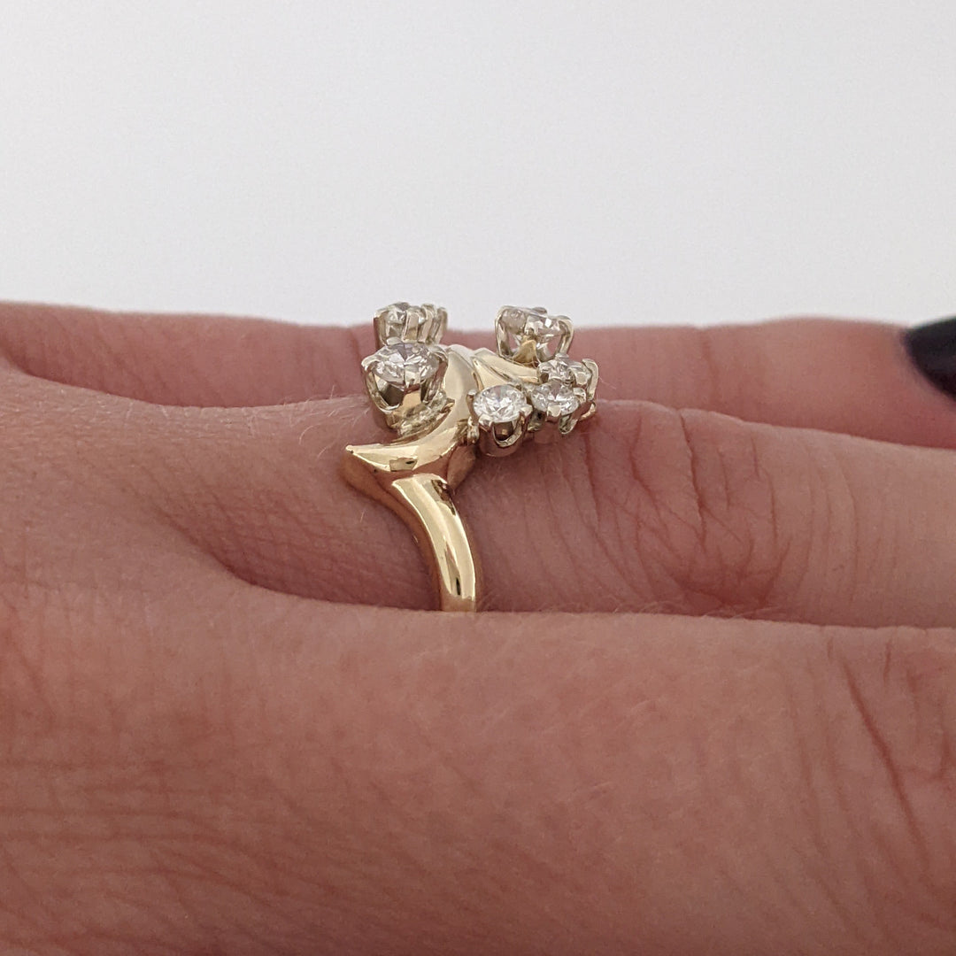 14K .43 CARAT TOTAL WEIGHT SI2-I1 I DIAMOND ROUND (7) FREE FORM ESTATE RING 4.7 GRAMS
