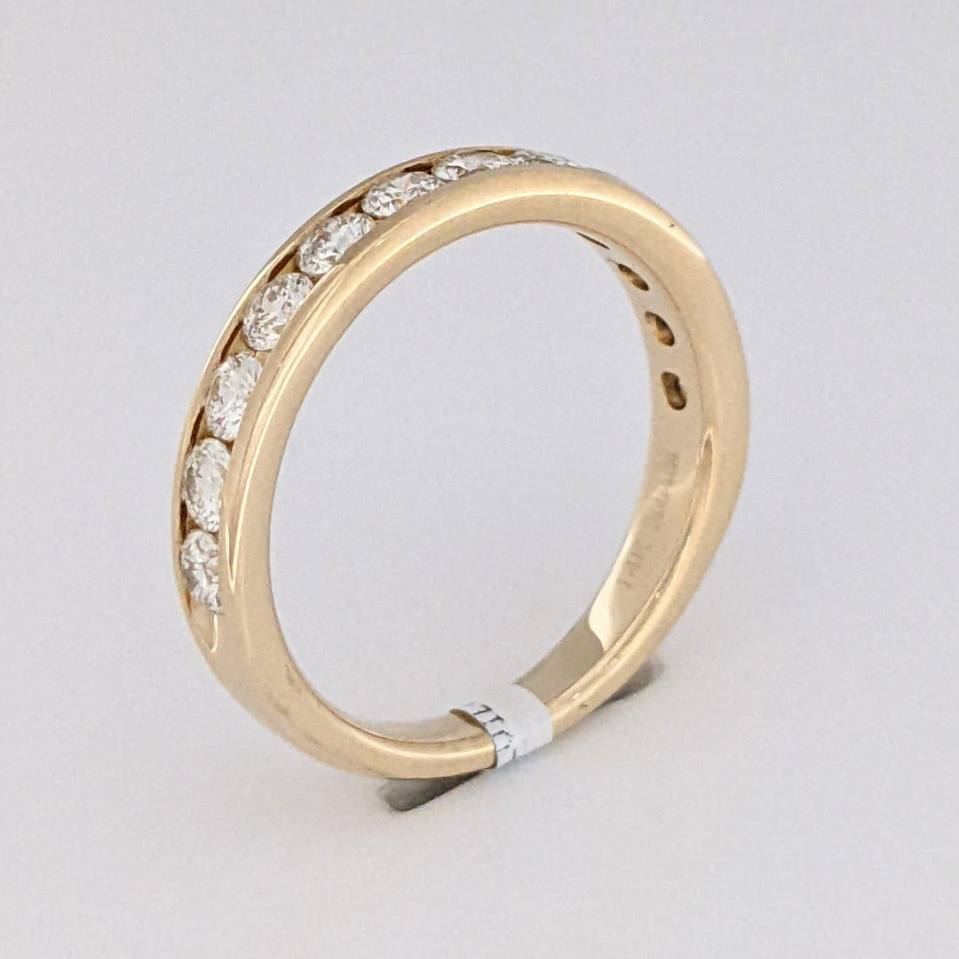14K .96 CARAT TOTAL WEIGHT SI1 H DIAMOND ROUND (12) ESTATE CHANNEL BAND 3.3 GRAMS