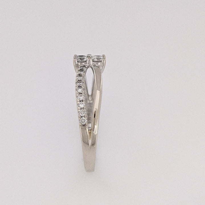 10K WHITE .34 CARAT TOTAL WEIGHT I1 I DIAMOND ROUND (20) SPLIT SHANK ESTATE RING 2.9 GRAMS