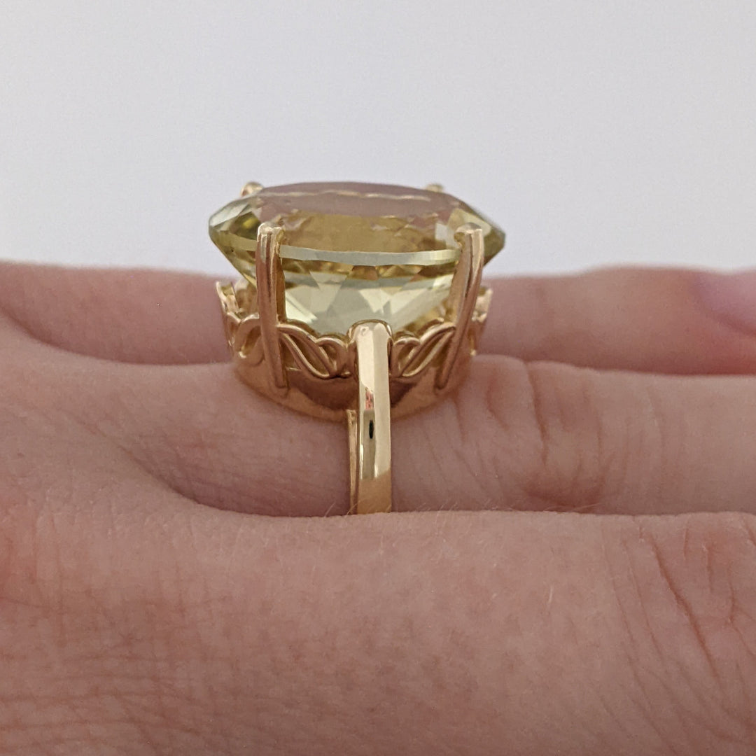 14K LEMON CITRINE OVAL 13X17 ESTATE RING 8.1 GRAMS