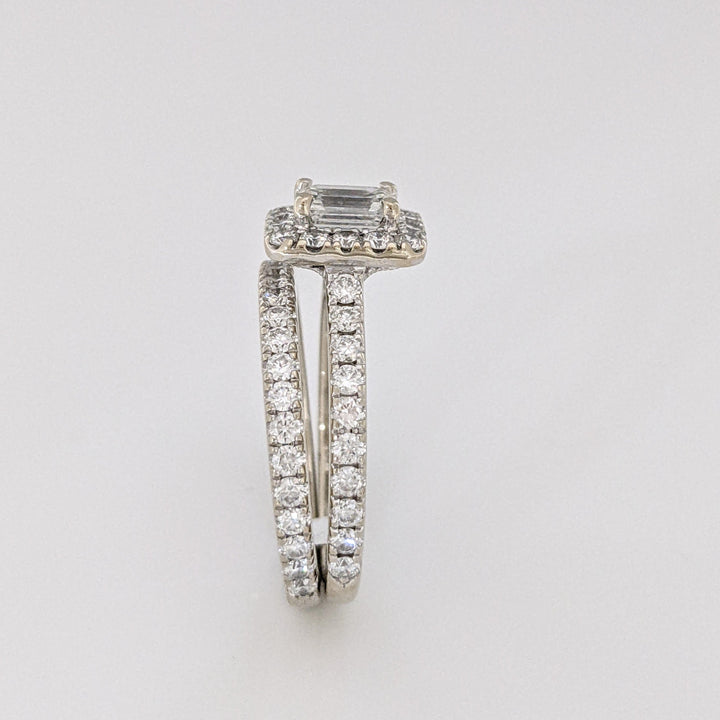 14KW 1.87 CARAT TOTAL WEIGHT SI2 I DIAMOND EMERALD CUT WITH (59) ROUND NEIL LANE ESTATE BAND/ RING SET 6.4 GRAMS