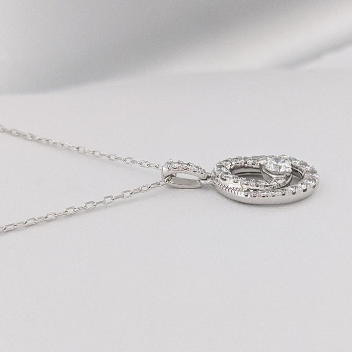 10K WHITE .48 CARAT TOTAL WEIGHT SI1 H DIAMOND ROUND (33) 2-OVAL ESTATE PENDANT & CHAIN 2.9 GRAMS