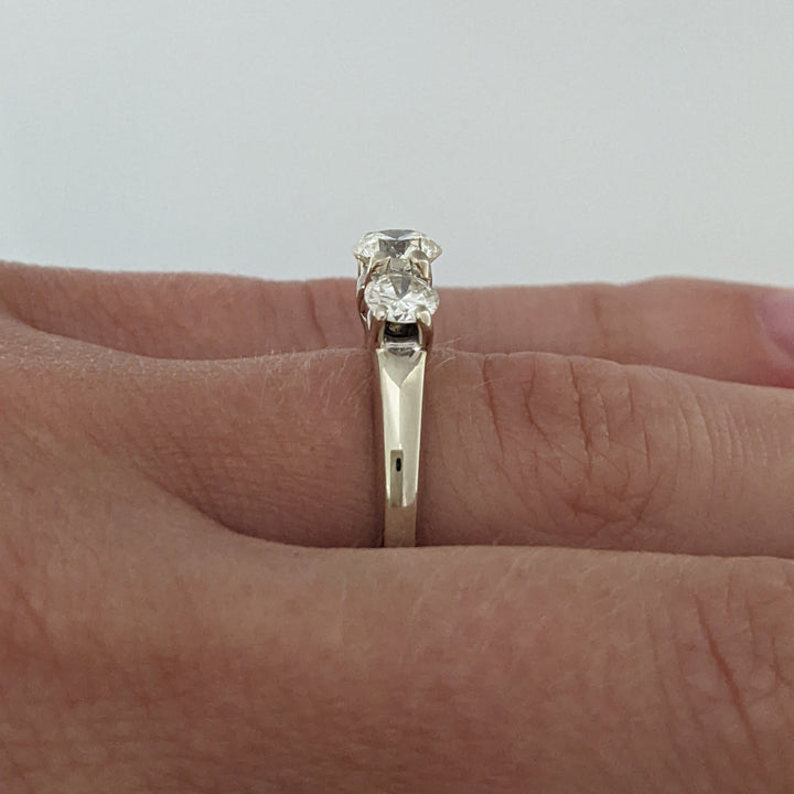 14K WHITE 1.01 CARAT TOTAL WEIGHT SI2 I DIAMOND ROUND (3) ESTATE TRINITY RING 3.9 GRAMS