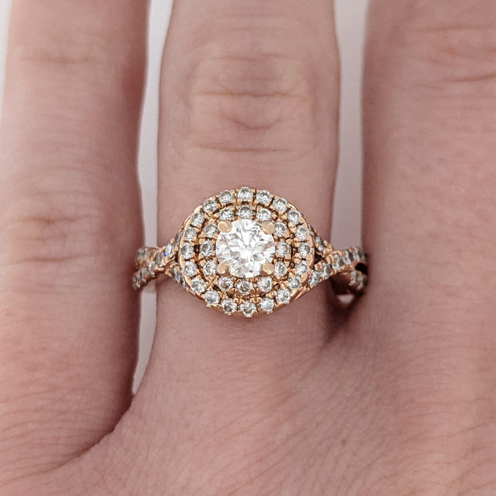 14K ROSE .95 CARAT TOTAL WEIGHT I1 I DIAMOND ROUND (61) DOUBLE HALO "NEIL LANE" ESTATE RING 4.7 GRAMS