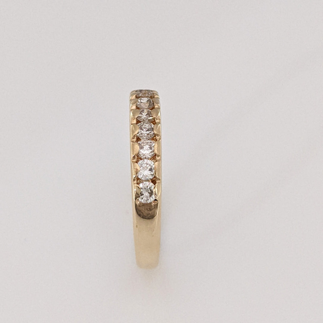 14K .36CTW SI2 I DIAMOND ROUND (12) ESTATE BAND 1.9 GRAMS