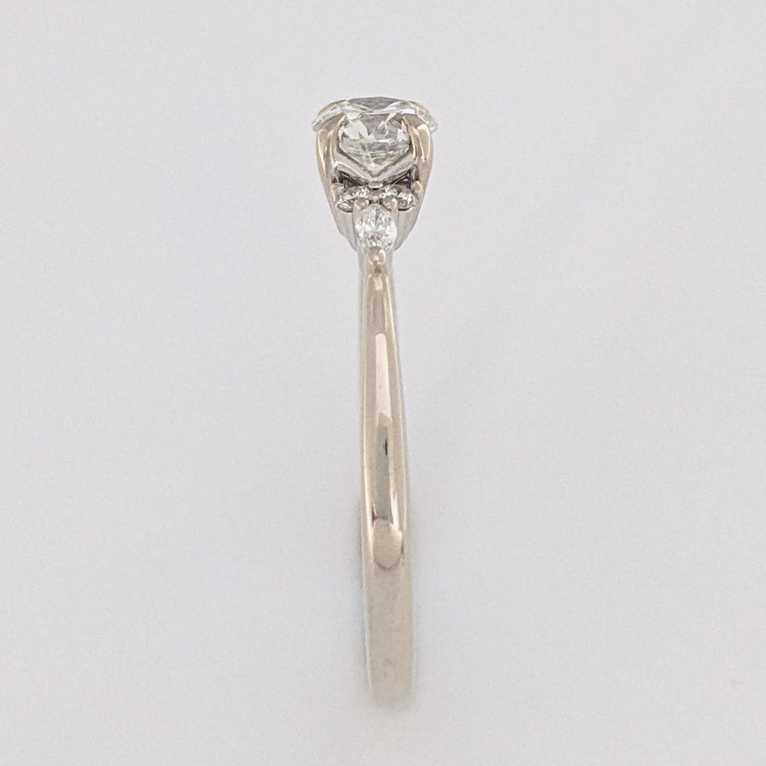 14K WHITE .62 CARAT TOTAL WEIGHT DIAMOND ROUND (5) MARQUISE (2) ESTATE RING 2.9 GRAMS