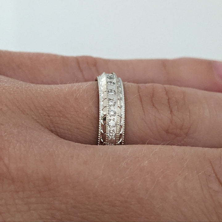 14K WHITE .33 CARAT TOTAL WEIGHT SI1 G DIAMOND ROUND (33) ESTATE ETERNITY BAND 3.6 GRAMS