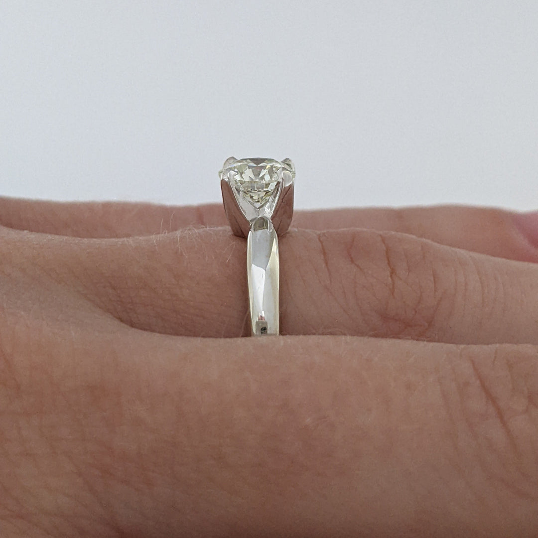 14K WHITE 1.01 CARAT TOTAL I1 L DIAMOND ROUND ESTATE SOLITAIRE RING 4.4 GRAMS