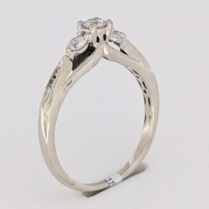 10K WHITE .32 CARAT TOTAL WEIGHT I1 H DIAMOND ROUND (7) ESTATE TRINITY RING 2.0 GRAMS