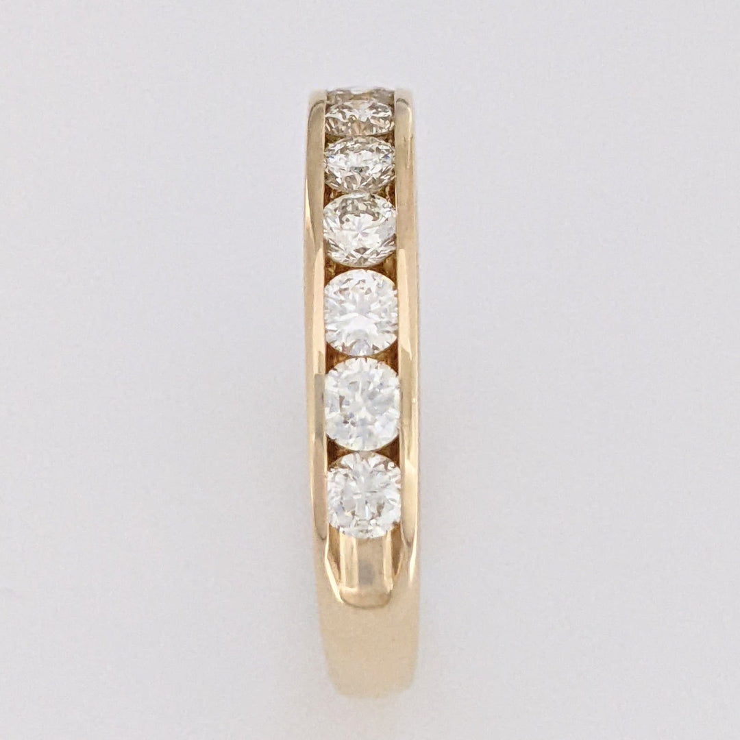14K .96 CARAT TOTAL WEIGHT SI1 H DIAMOND ROUND (12) ESTATE CHANNEL BAND 3.3 GRAMS