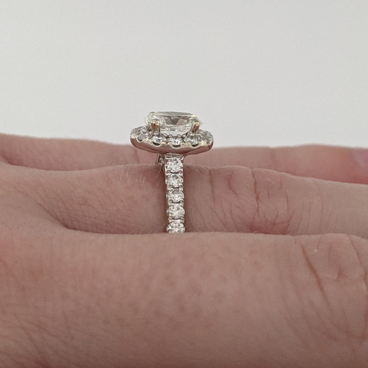 14K WHITE 1.38 CARAT TOTAL WEIGHT SI1 I DIAMOND OVAL WITH (54) ROUND HALO ESTATE RING 3.6 GRAMS