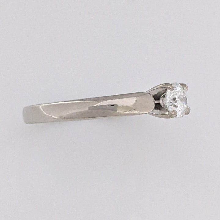 14K WHITE .39 CARAT TOTAL SI2 E DIAMOND ROUND RAISED SHANK SOLITAIRE ESTATE RING 4.0 GRAMS