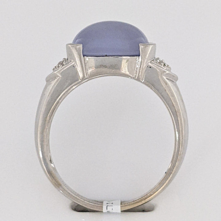 14K WHITE LAVENDER JADE CABOCHON 10X9 WITH (6) MELEE ESTATE RING 4.9 GRAMS
