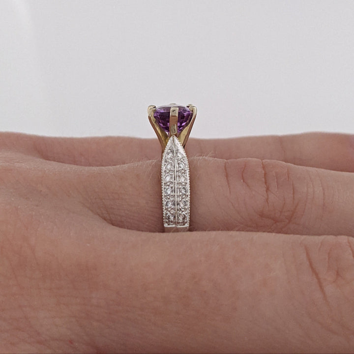 18K WHITE PURPLE SAPPHIRE OVAL 6X8 WITH (24) MELEE ESTATE RING 3.8 GRAMS