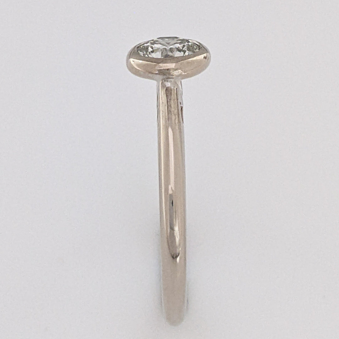 14K WHITE .72 CARAT TOTAL VS2 J DIAMOND ROUND ESTATE BEZEL RING 3.5 GRAMS