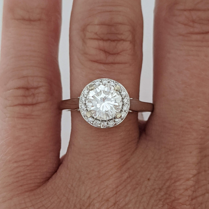14K WHITE 1.40 CARAT TOTAL WEIGHT VS2 H DIAMOND ROUND (19) ESTATE HALO RING 4.3 GRAMS