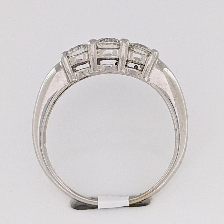 14K WHITE .84 CARAT TOTAL WEIGHT SI1-I1 DIAMOND ROUND (3) BARSET ESTATE RING 3.9 GRAMS