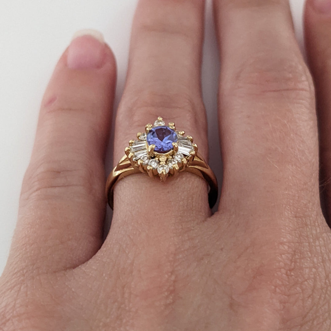 14K TANZANITE ROUND 4.5MM WITH ROUND/ BAGUETTE DIAMOND MELEE ESTATE RING 3.0 GRAMS